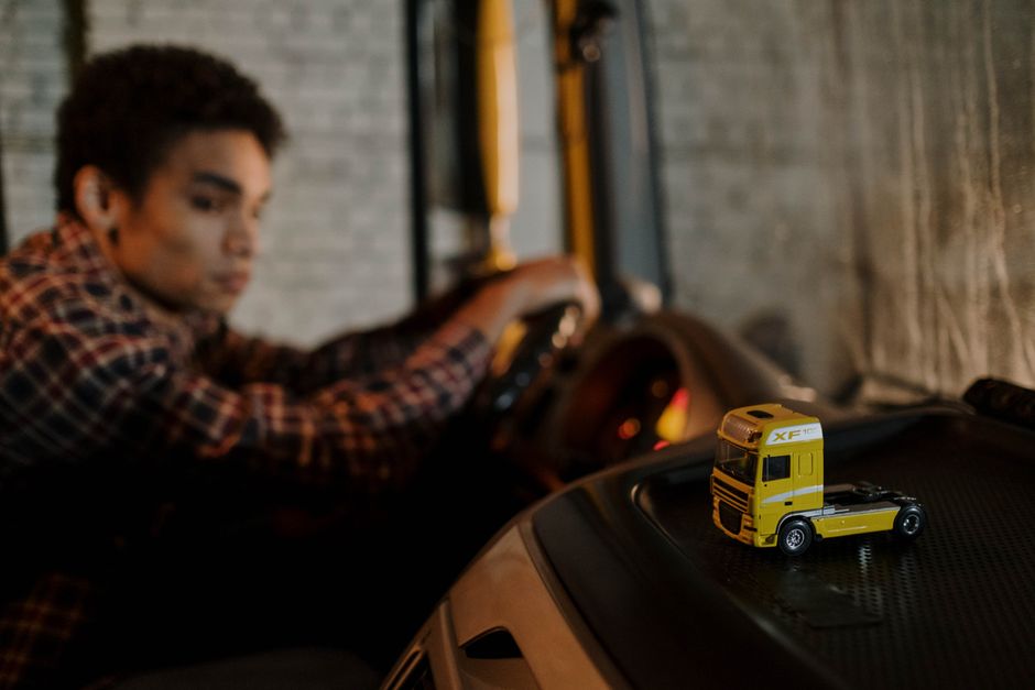 Optimaliseer het truckinterieur met pluche materialen